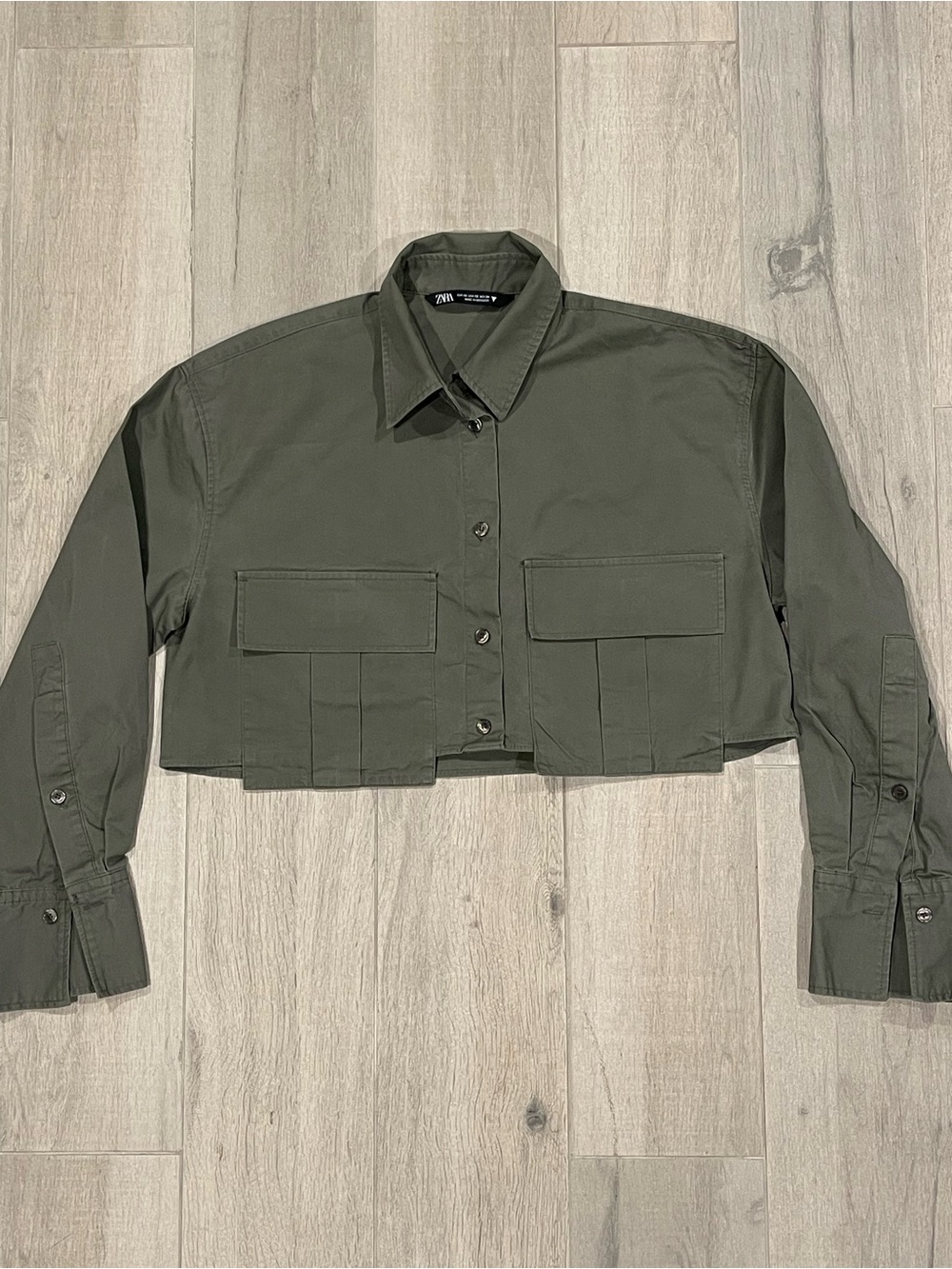 Zara XS Olive Green Cropped Utility Button Front Shirt Jacket Overshirt